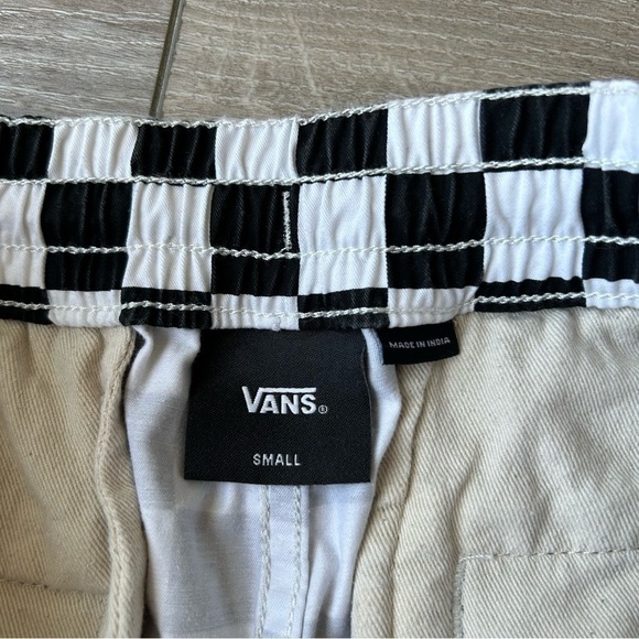 VANS RANGE RELAXED  SHORT CHECKERED - Picture 7 of 11